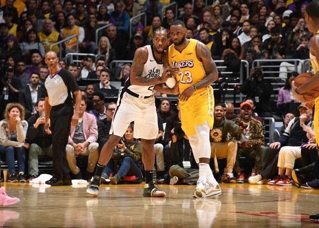 马德兴：米利西奇不敢热身U17女足，一年半不换血，足协当断则断（马德兴：米利西奇回避与U17女足热身，球队一年半未换血，足协该果断决策）