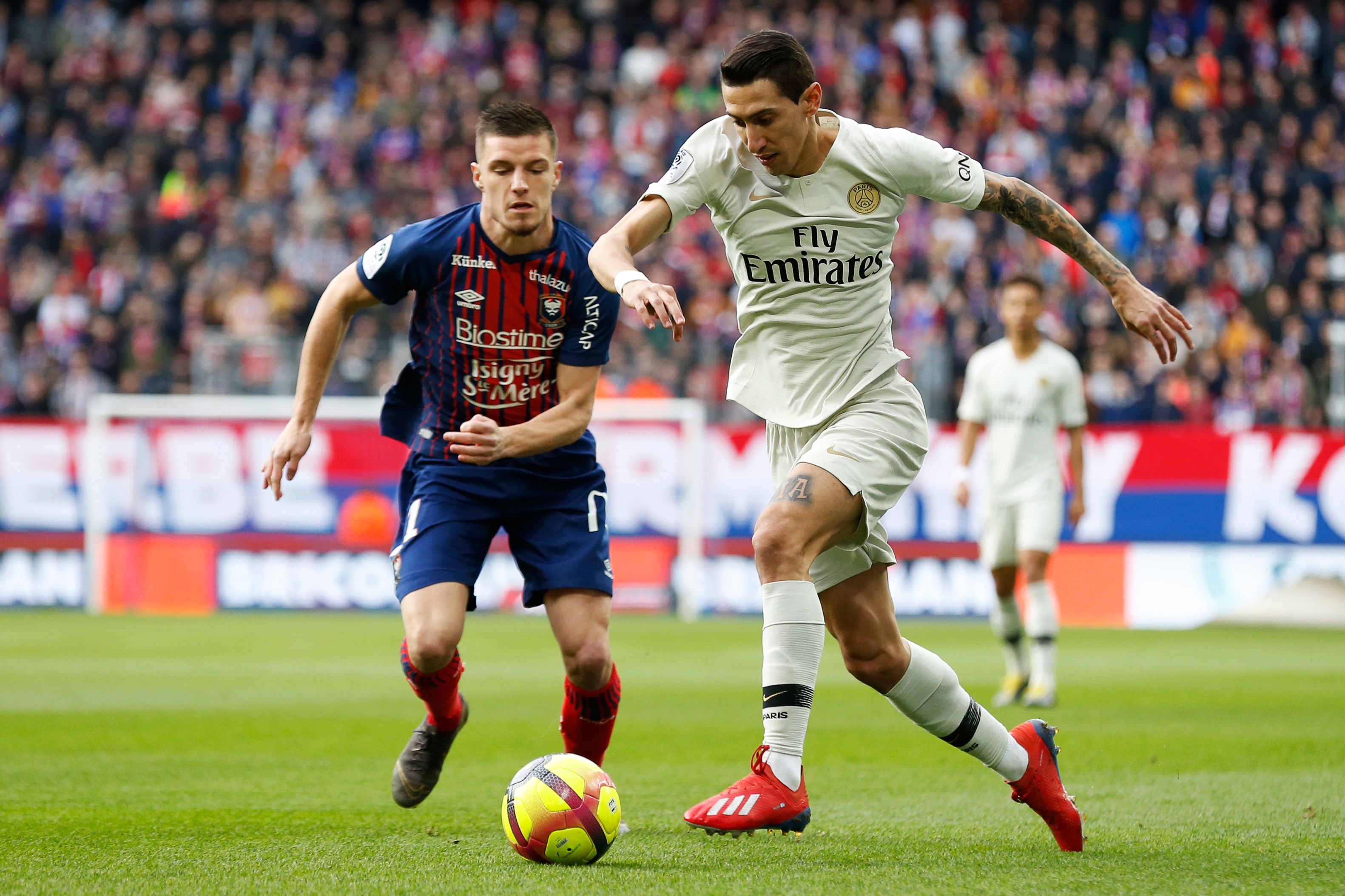 德转西甲最贵阵容：姆巴佩、亚马尔领衔，中前场全部身价过亿（德转公布西甲最贵阵容：姆巴佩、亚马尔领衔，中前场全员身价破亿）