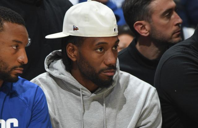 阵容齐整！雄鹿今日战活塞：字母哥&小波特等均可出战（雄鹿今战活塞：字母哥、小波特等全员可上阵）