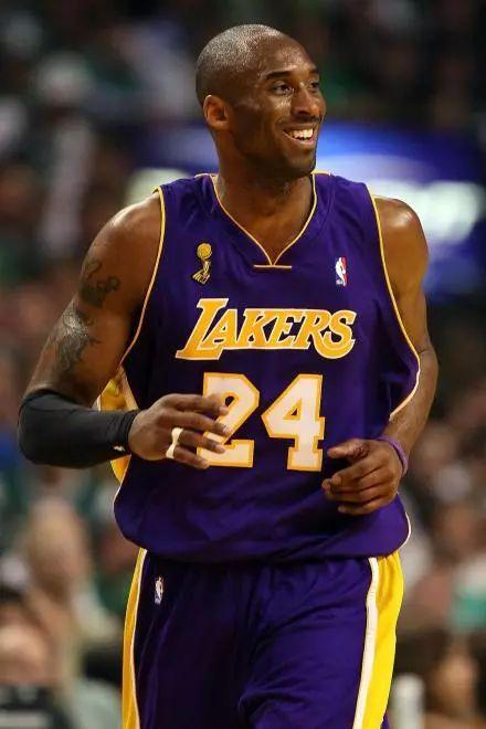 拉菲尼亚与弗里克，像伊涅斯塔与瓜迪奥拉一样（拉菲尼亚与弗里克的默契，宛若伊涅斯塔与瓜迪奥拉）