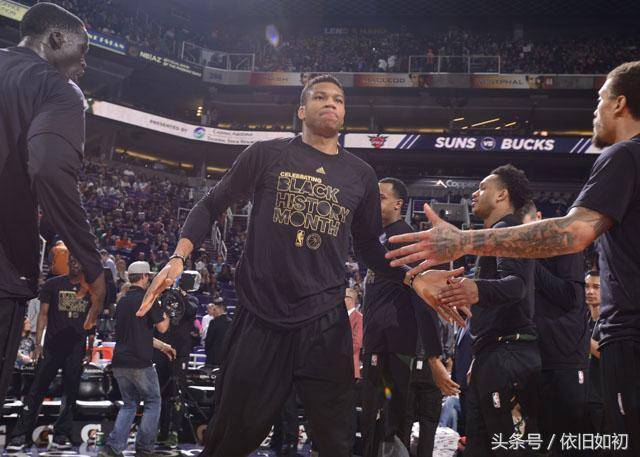 珀斯光荣vs悉尼FC首发：塔加特出战，潘宁顿、基斯佩先发（首发出炉：珀斯光荣对阵悉尼FC，塔加特登场，潘宁顿与基斯佩先发）