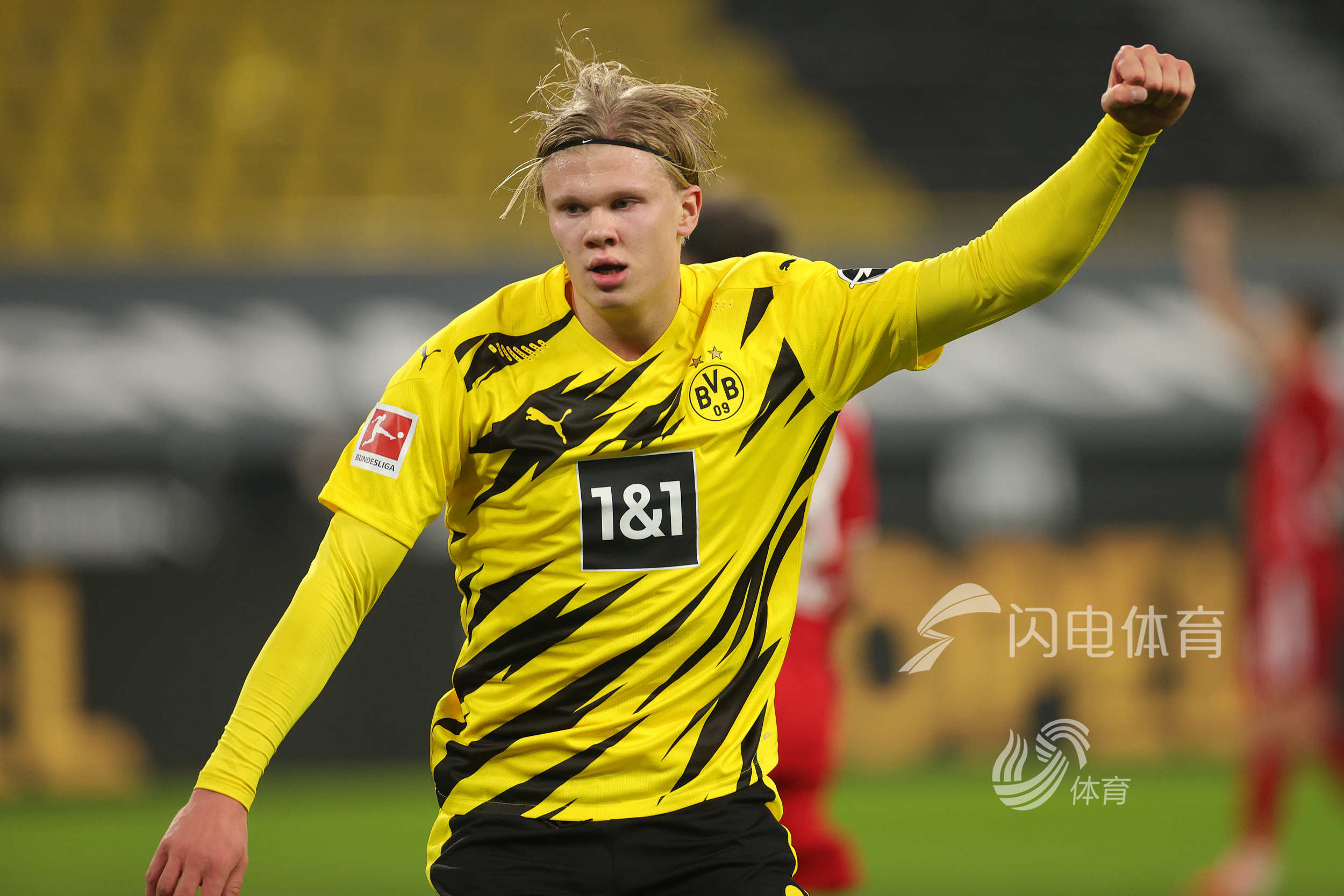 法甲半场：舍瓦利耶神扑，萨利苏进球被吹，巴黎0-0摩纳哥（法甲半场：舍瓦利耶多次救险，萨利苏破门无效，巴黎暂0-0摩纳哥）