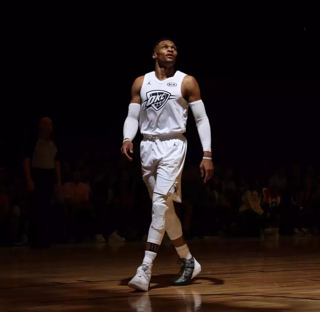 NBA：快船末节逆转鹈鹕（NBA：快船末节发力逆转鹈鹕）