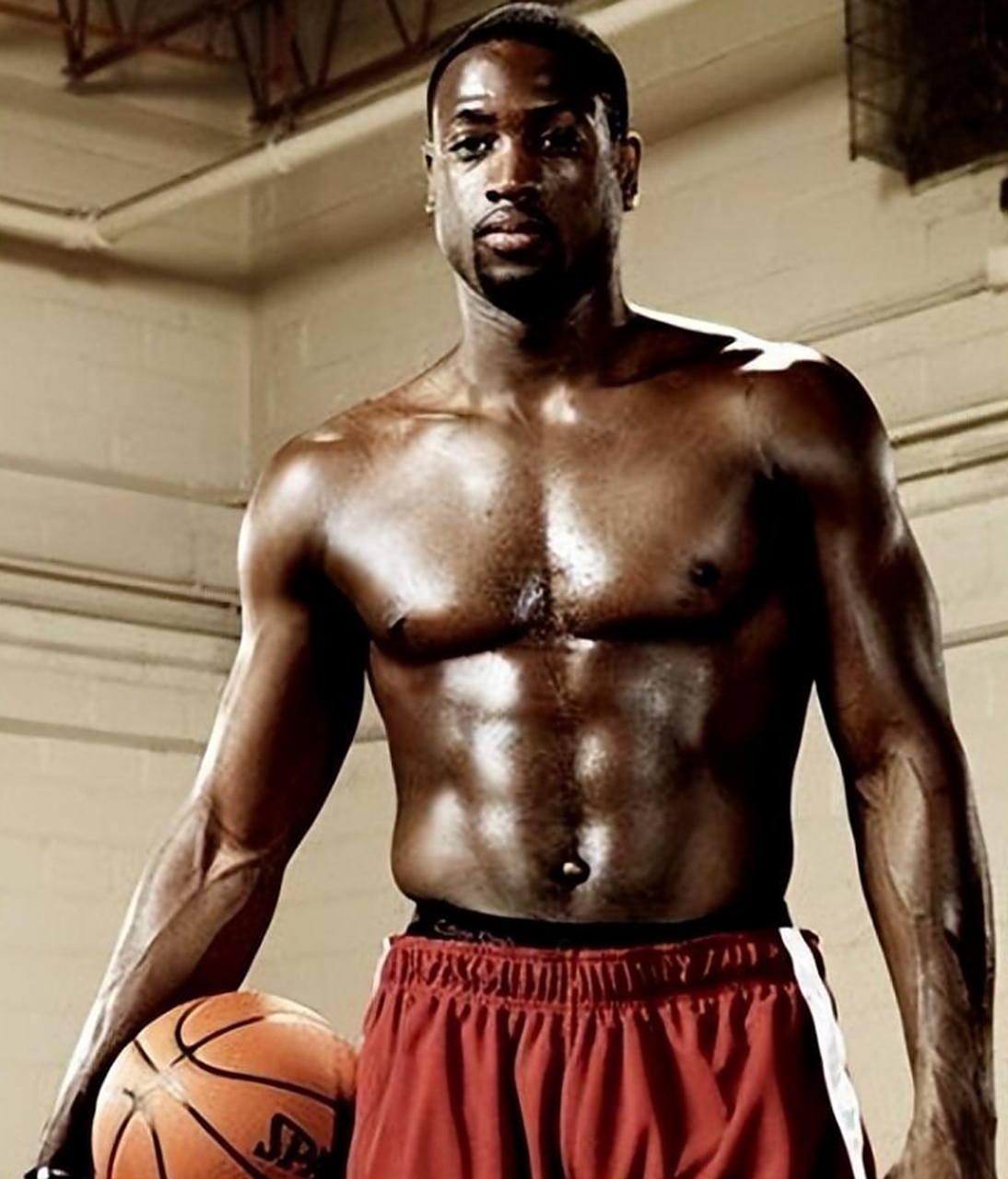 本泽马：我和C罗无需向外界展示什么；回皇马？完全有可能（本泽马：我与C罗无需向外界证明；重返皇马？并非不可能）